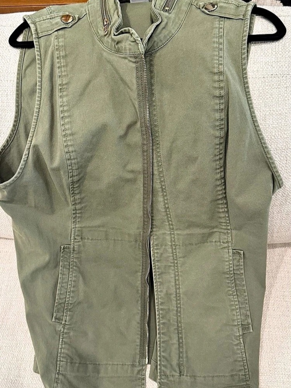 CAbi Explorer Vest Utility Vest Green Large